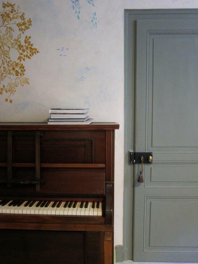 Le Murmure De La Falaise Bed and Breakfast Beaumont-le-Roger Esterno foto