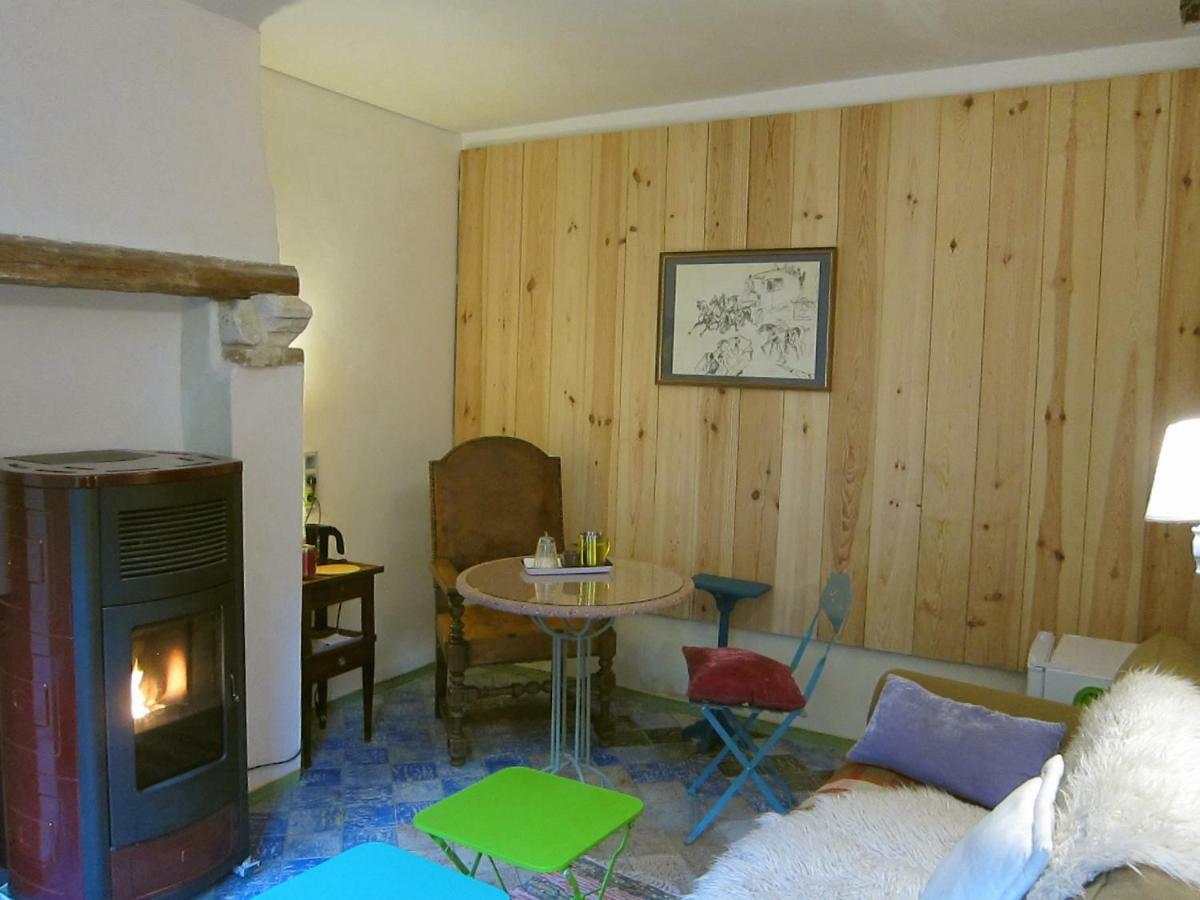 Le Murmure De La Falaise Bed and Breakfast Beaumont-le-Roger Esterno foto